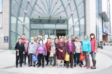 享佳健康热心公益事业，回报社会