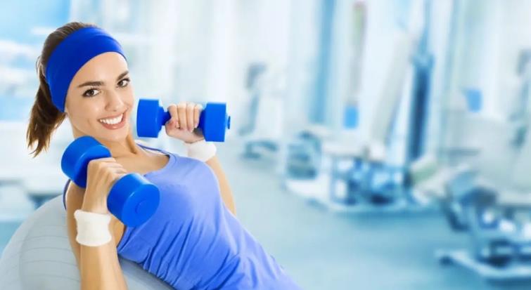 女性开始衰老时，身体会出现四个变化！早点保养，别不当回事