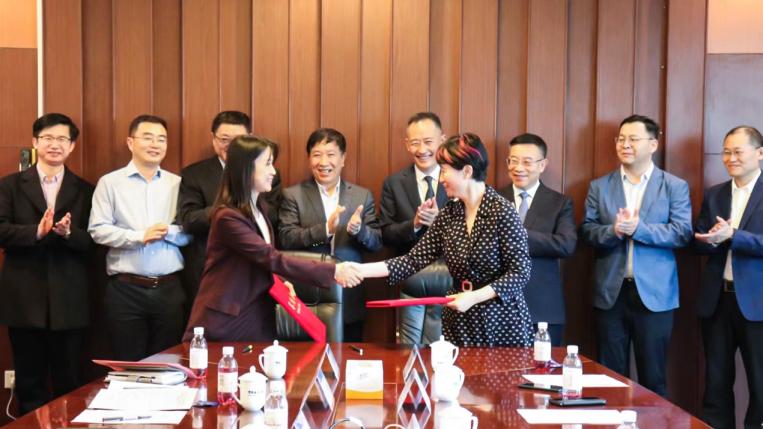 高尿酸血症与痛风领域联合研究中心揭牌 哲成生物携手中国海洋大学产学研共创