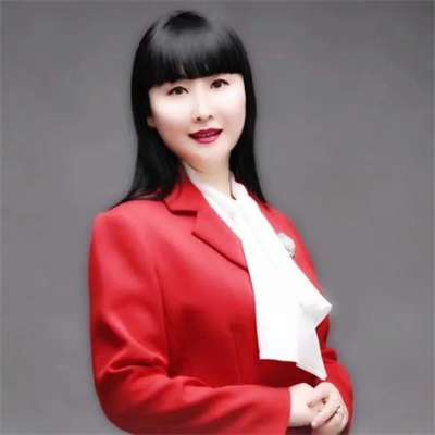 热烈祝贺四美星耀未来校长张新婷荣获中国医药“巾帼影响力人物”