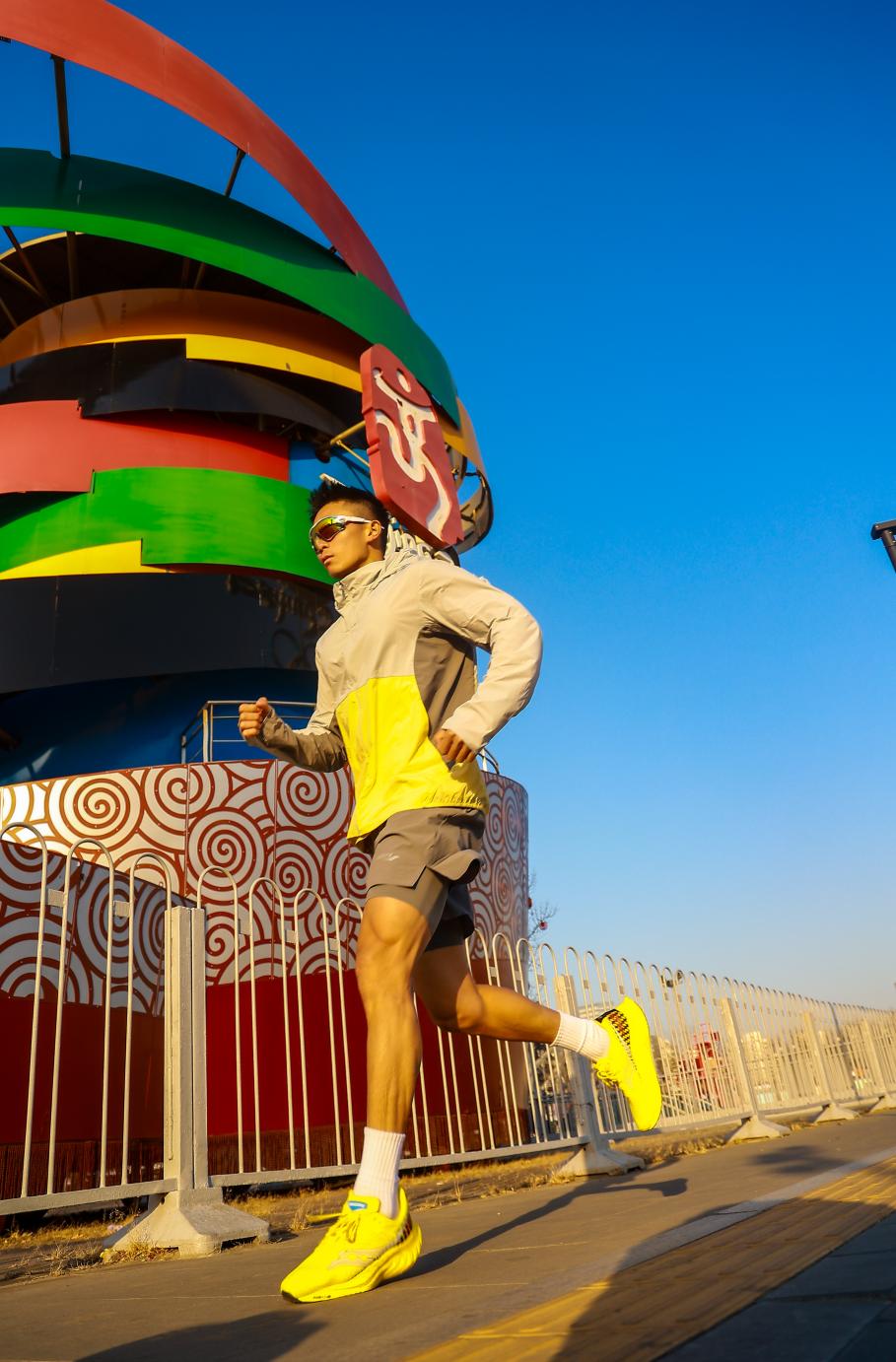 伤科灵喷雾剂管用吗？