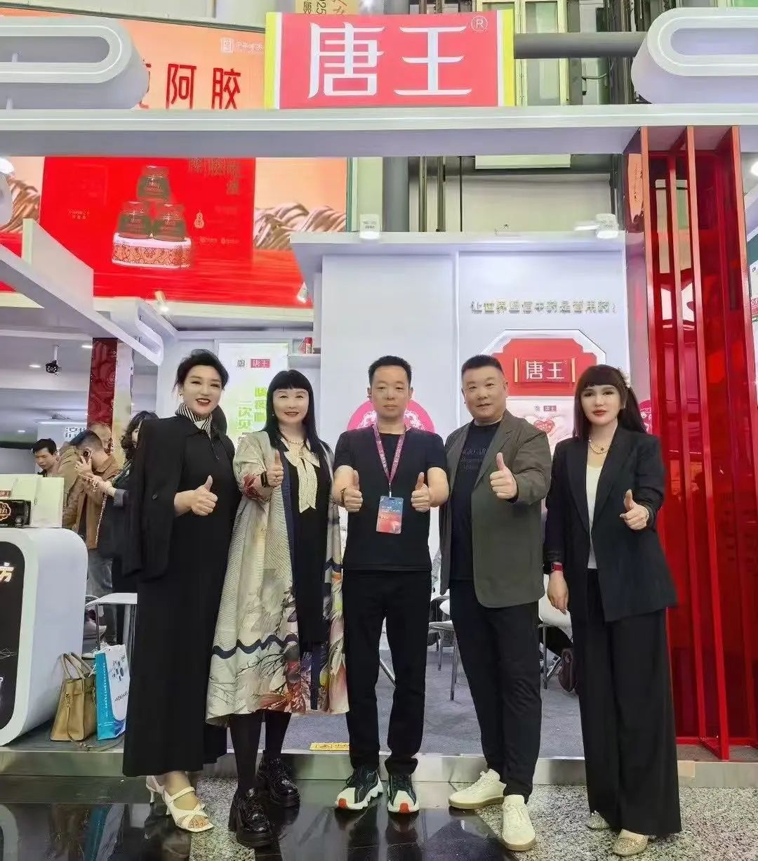 热烈祝贺四美星耀未来校长张新婷荣获双品荣耀 - 榜样人物