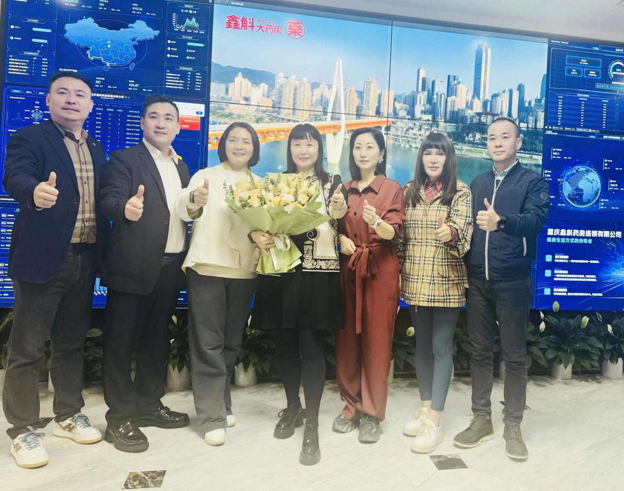 热烈祝贺四美星耀未来校长张新婷荣获双品荣耀 - 榜样人物