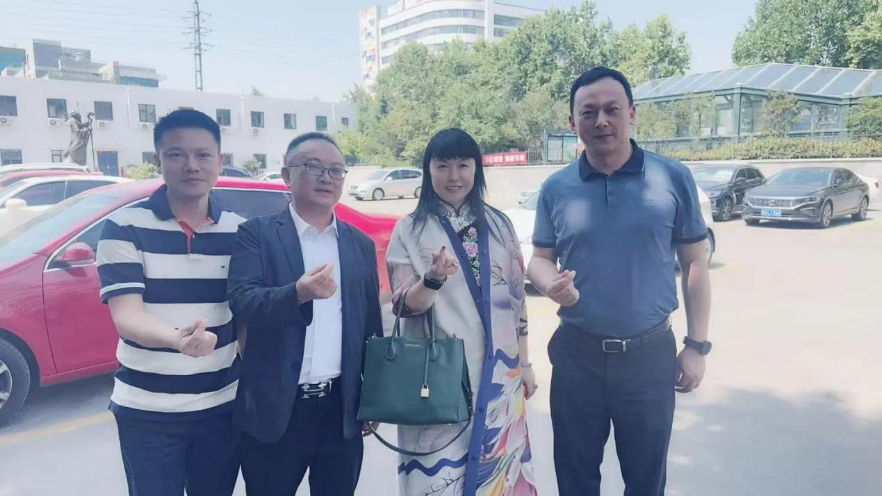 星耀青岛・智启未来：2025四美星耀未来青岛站圆满成功